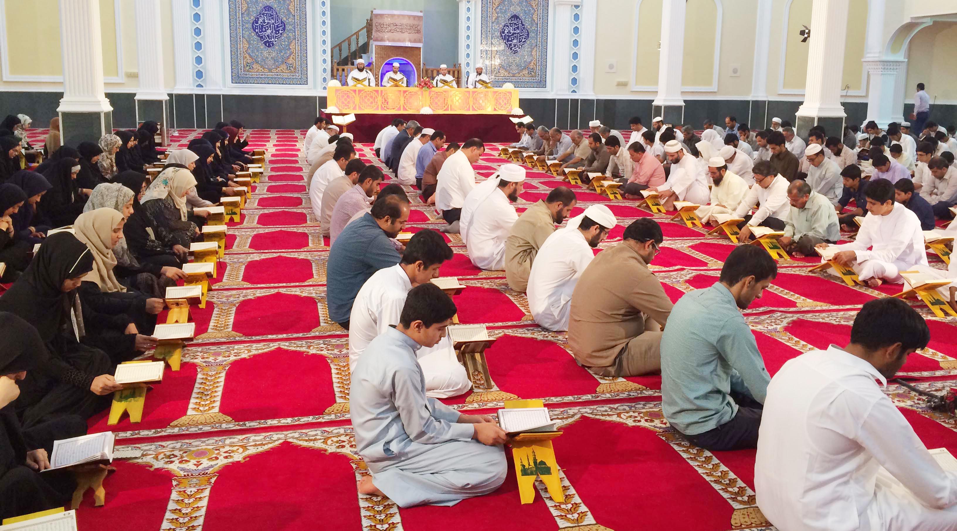 ضبط تلاوت قرآن کریم در مسجد جامع بستک به مدت 10 روز _2