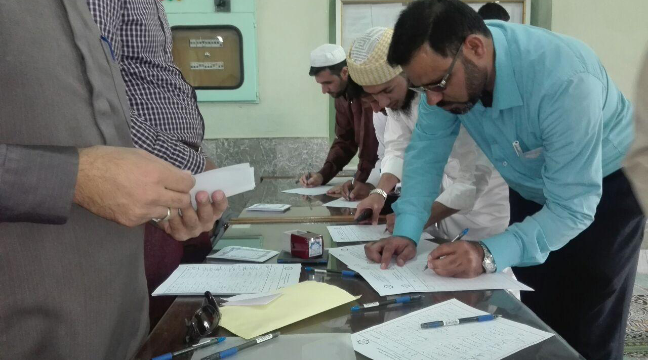 نشست مجمع عمومی شورای ائمه جمعه و جماعت شهرستان بستک 3